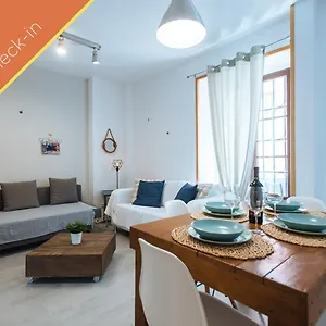 Acogedor Y Apartamento
